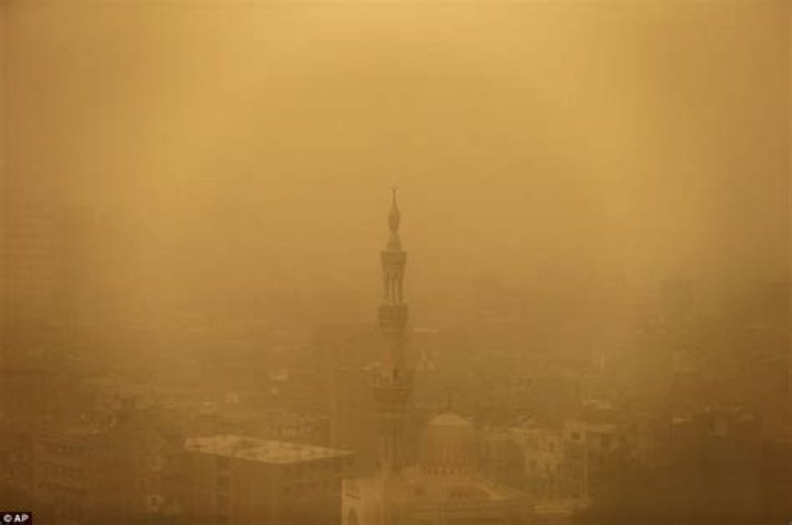 Are there sandstorms in egypt?