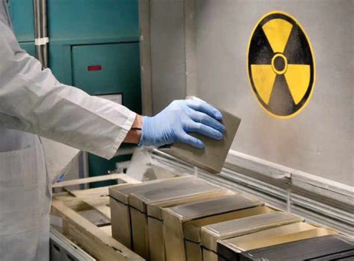 Can osmium block radiation?