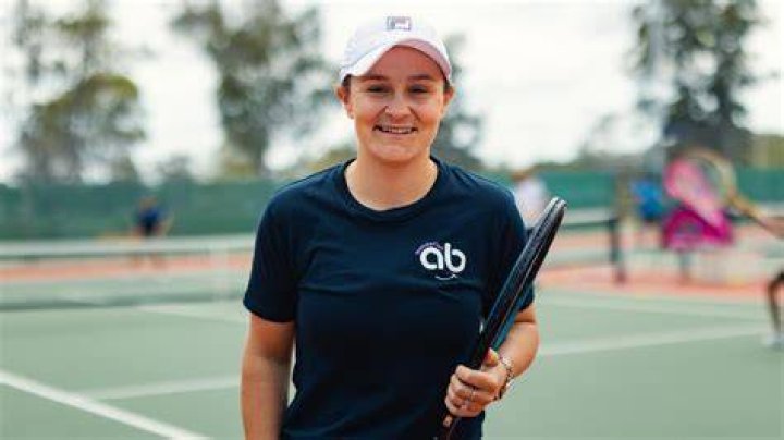 Did ash barty win tennis?