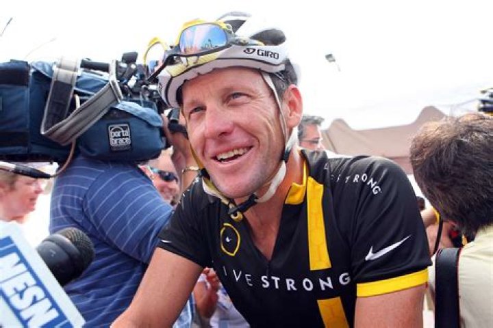 Did lance armstrong have cancer?