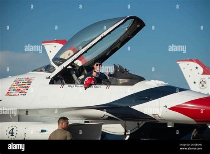 Do thunderbird pilots go to war?