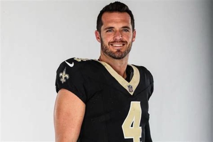 Does derek carr have a strong arm?