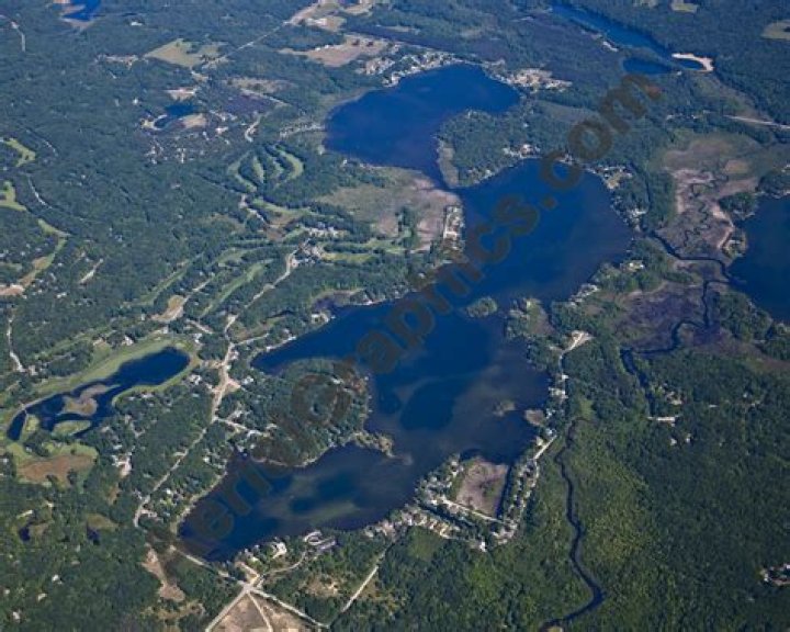 How big is mecosta lake?