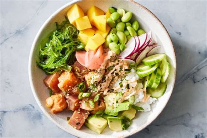 Is it safe to eat poke berries?