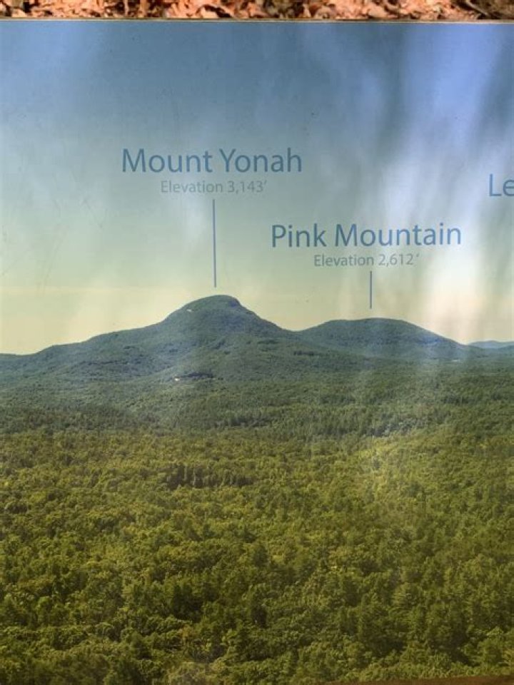 What is the elevation of yonah mountain?