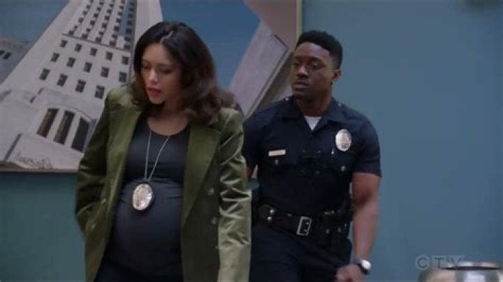 When does dayanara diaz get pregnant?