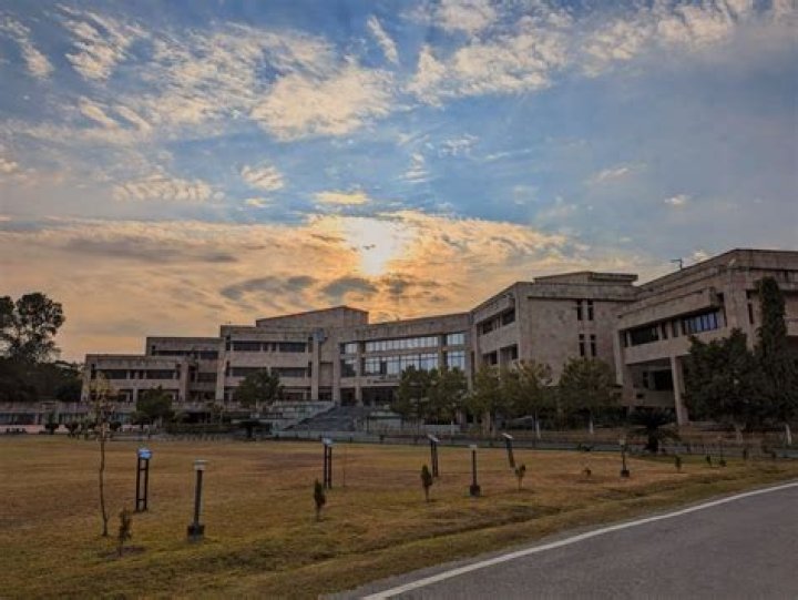 When was guwahati university established?