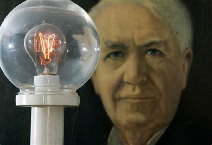 Who really invented bulb?