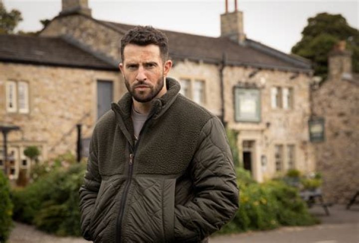 Whos russ in emmerdale?