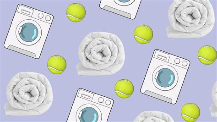 Why dry comforter with tennis balls?